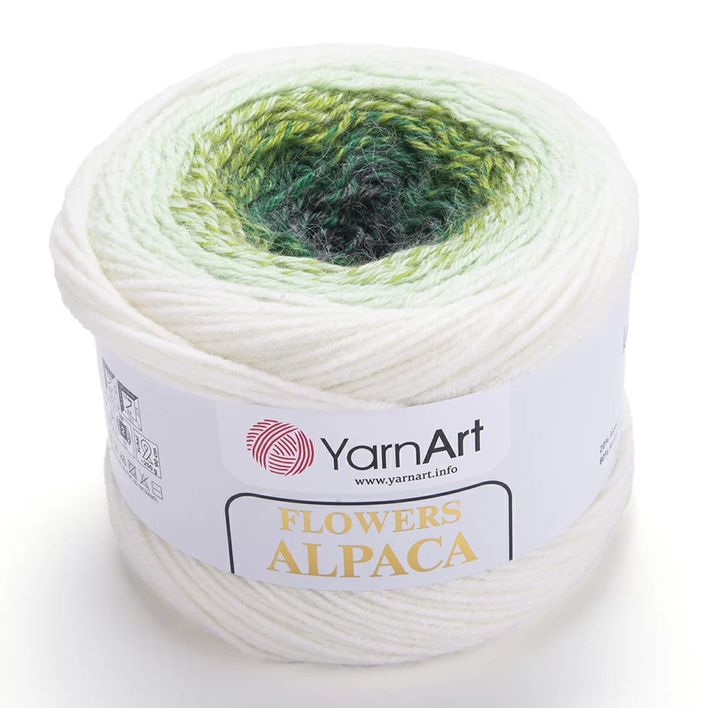 На фото Пряжа Yarnart Flowers Alpaca цвет 401