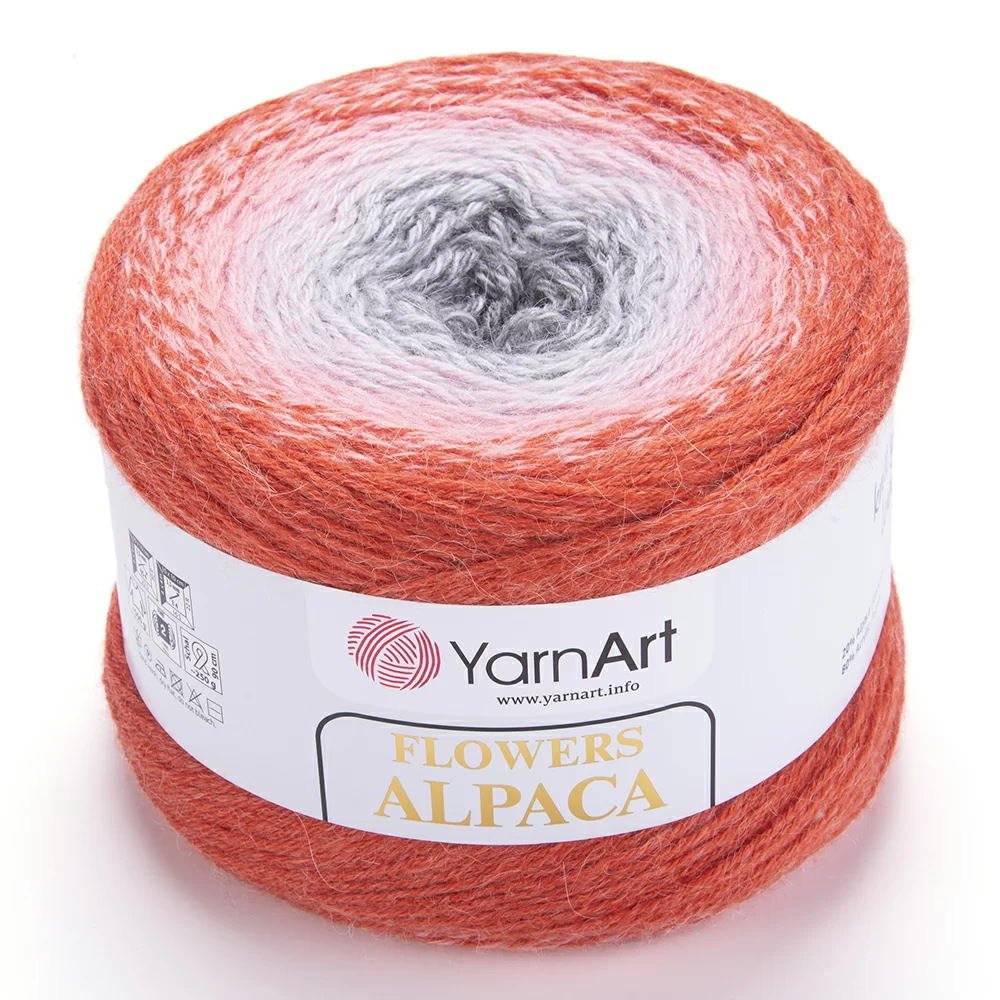 На фото Пряжа Yarnart Flowers Alpaca цвет 421